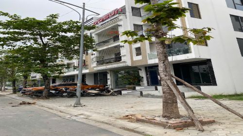 Bán Liền kề Thanh Hà B1.1 LK02 diện tích 100m2 mặt tiền 5m hướng Tây Bắc đường 46m nhà xây hoàn thiện mặt ngoài giá cả hợp lý