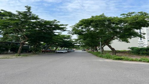 Bán Liền kề Thanh Hà B1.3 LK06 diện tích 102m2 mặt tiền 5,1m hướng Đông Nam đường 17m gần khu chung cư 3 tòa mới và trường mầm non, hàng độc quyền giá tốt nhất thị trường nhanh tay sở hữu ngay #H5